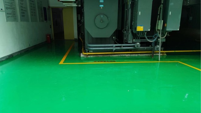 新能源車間防靜電地坪漆 助力動力電池生產安全合規(guī)