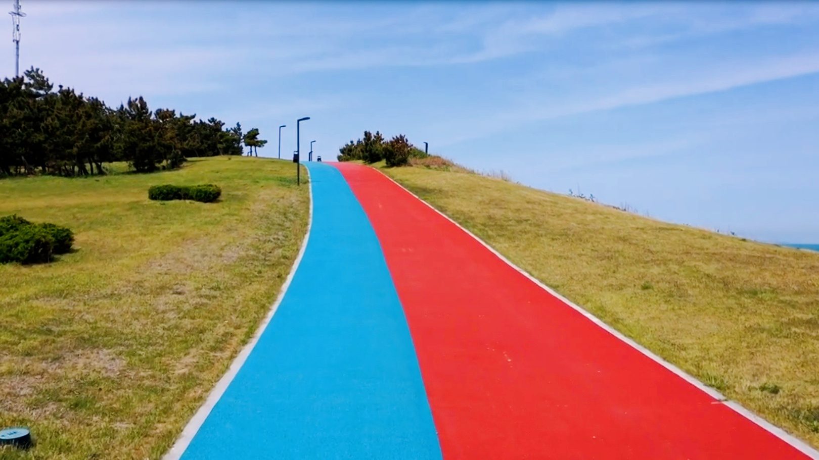 富萊德丙烯酸聚氨酯瀝青改色漆：景區(qū)顏值與效益雙升級的煥新利器