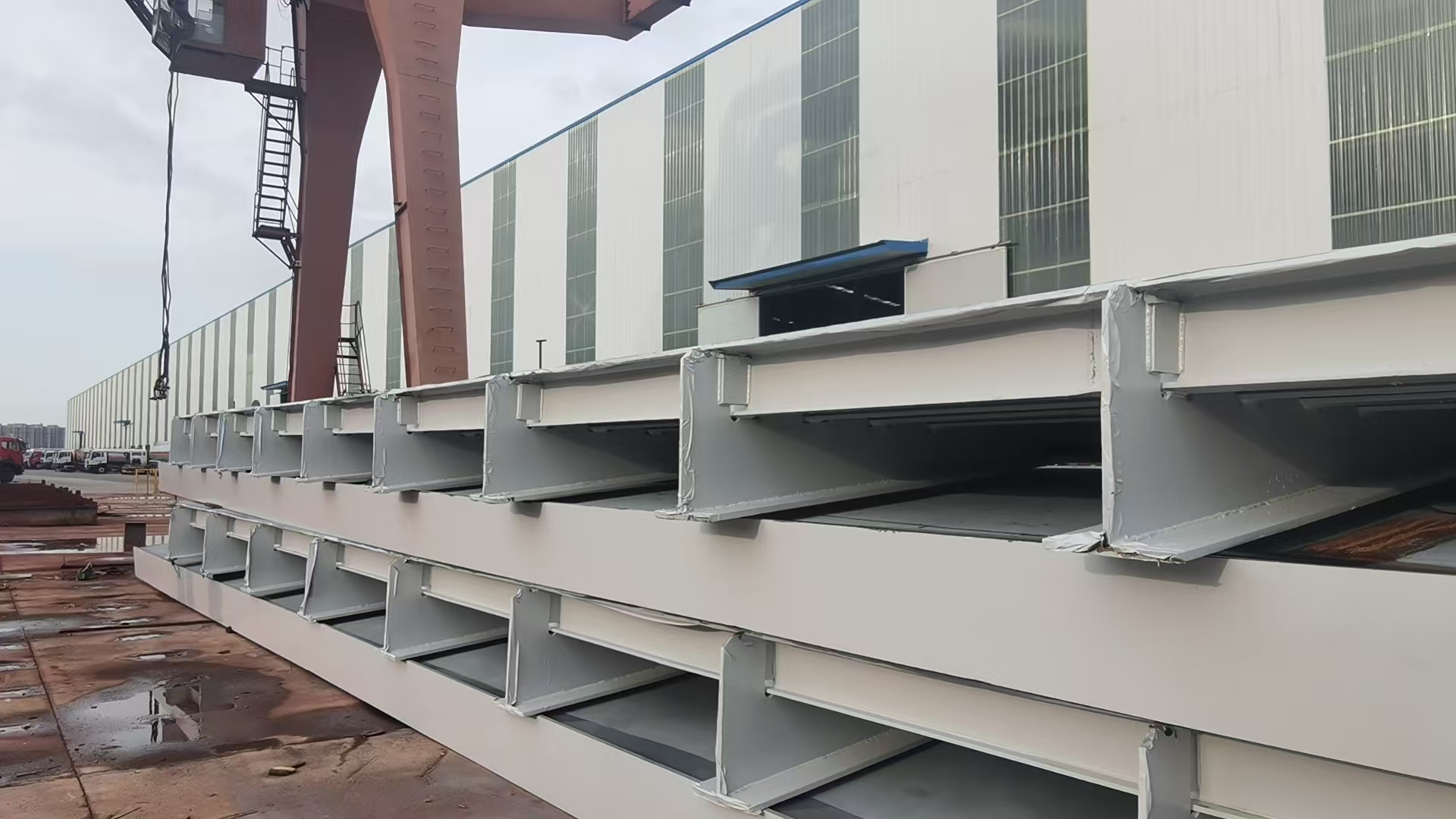 富萊德鋼結(jié)構(gòu)專用漆：構(gòu)筑防腐屏障，延長(zhǎng)建筑壽命