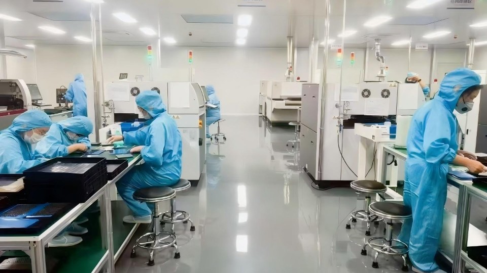 富萊德環(huán)氧地坪漆打造電子廠防靜電專業(yè)方案，解決靜電隱患