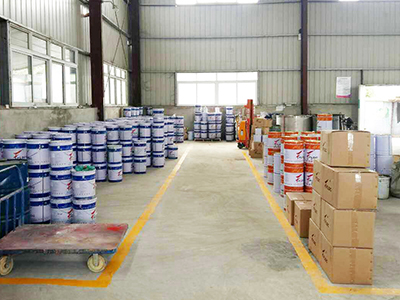 富萊德：廠房?jī)?nèi)景